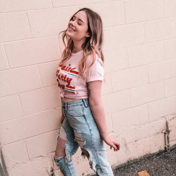 Meet your Posher, Chantelle - Picture 1 of 1